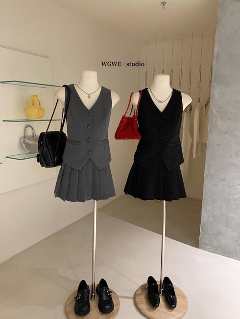 Women Vest With Pleated Skirts Co-Ord Sets